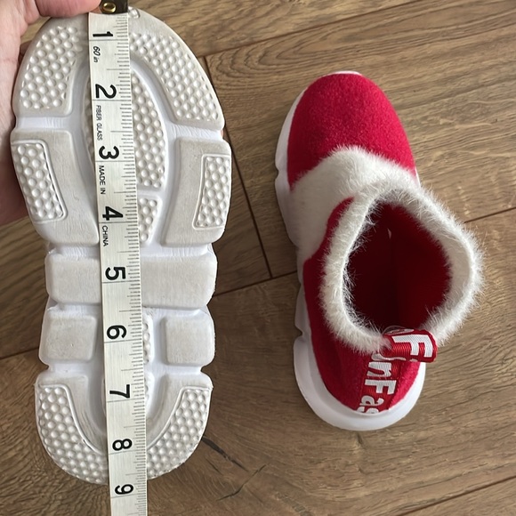 Sonic the Hedgehog shoes - Picture 9 of 9